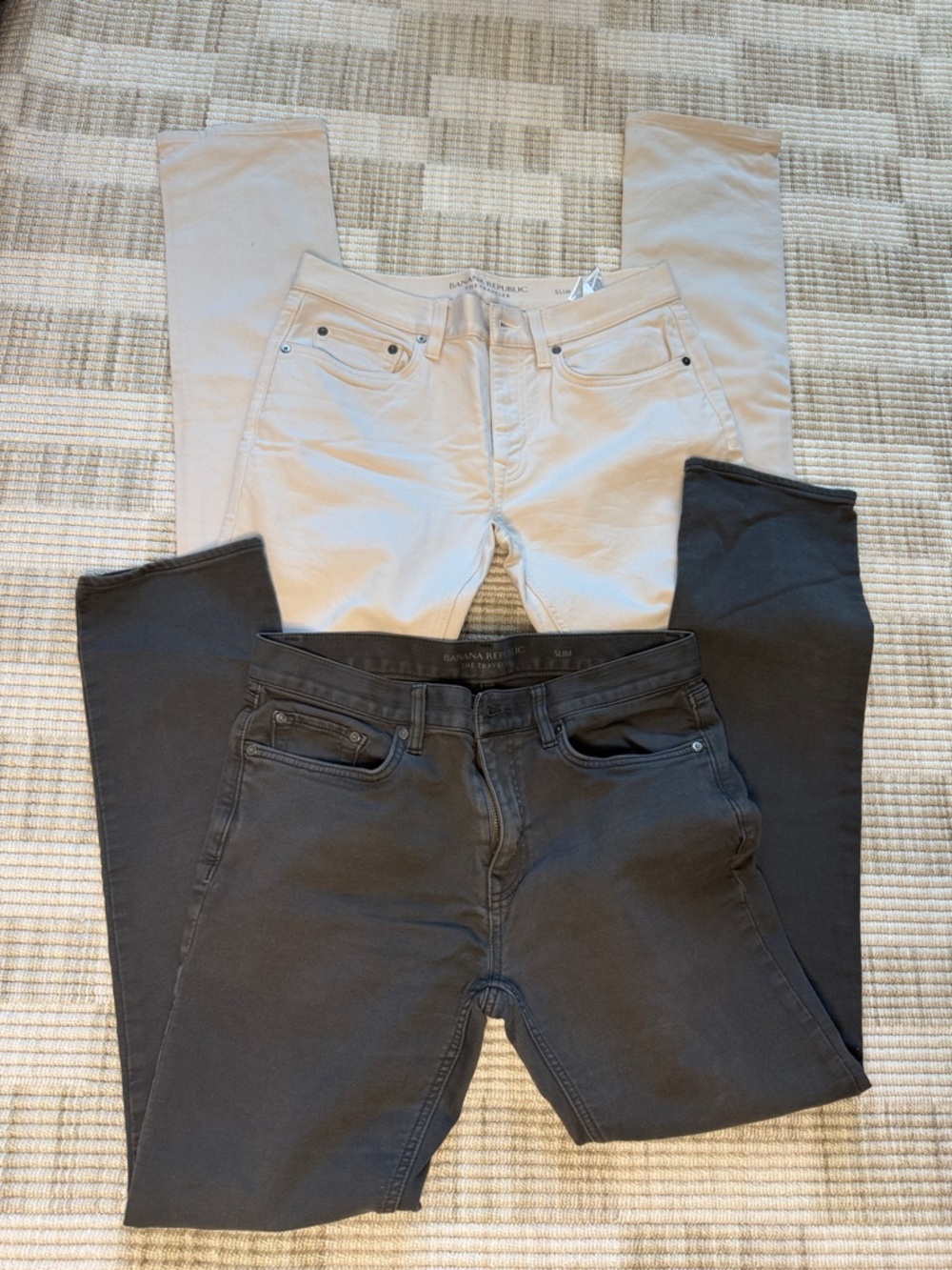LOT two (2) Pair Banana Republic The Traveler Slim Fit Men’s Pants 30x32 & 31x32